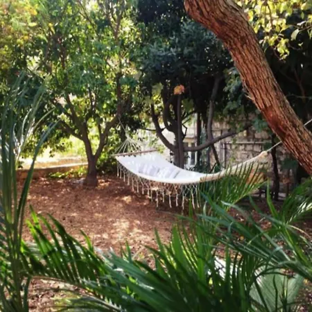 Lula Apartment Komiza